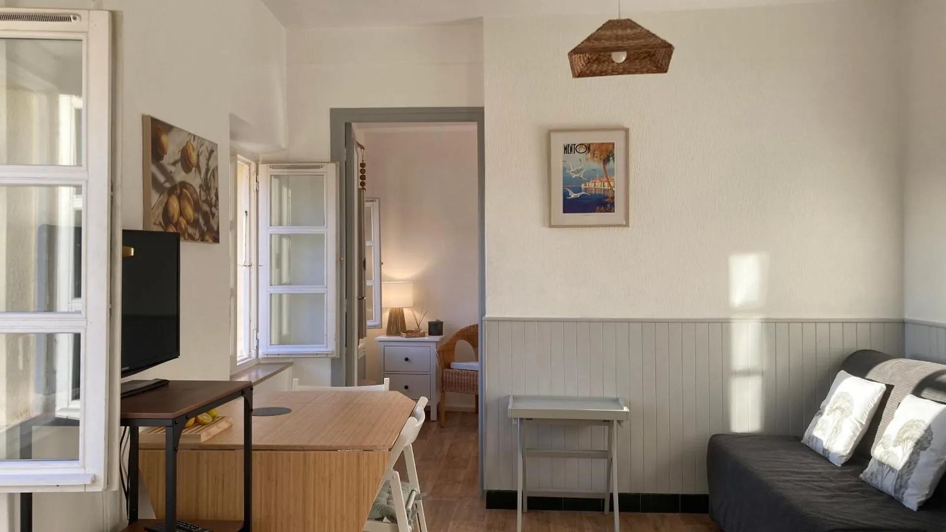 Apartmán Appartement Vue Mer Menton Vieille Ville