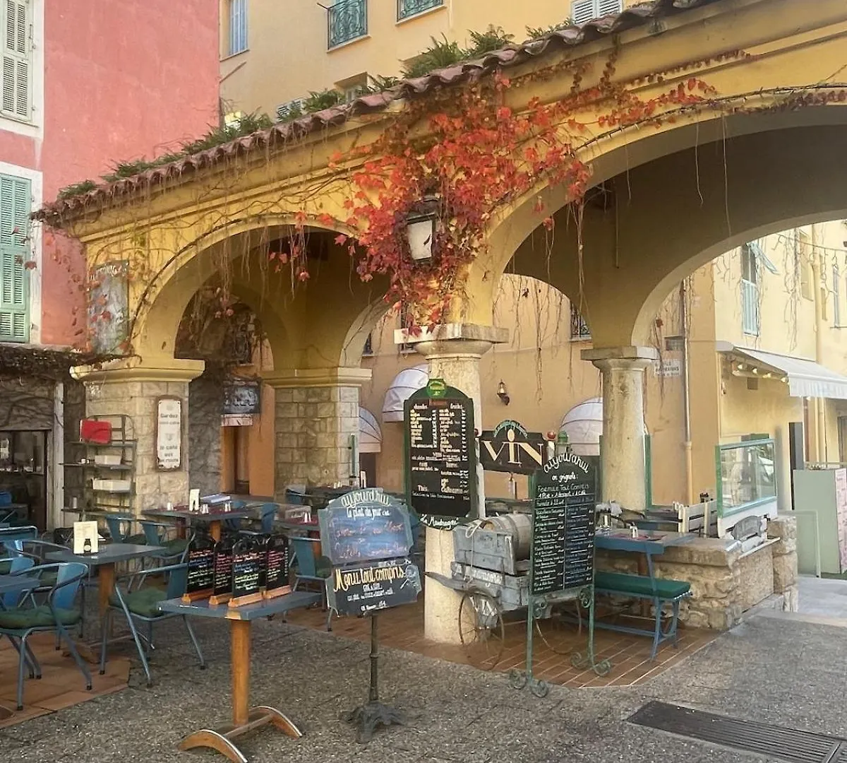 Appartement Vue Mer Menton Vieille Ville Francie